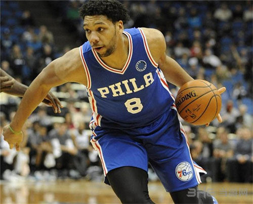 锋本泽马 锋本泽马