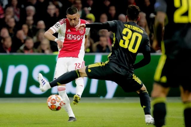 雄鹿的困境 雄鹿的困境